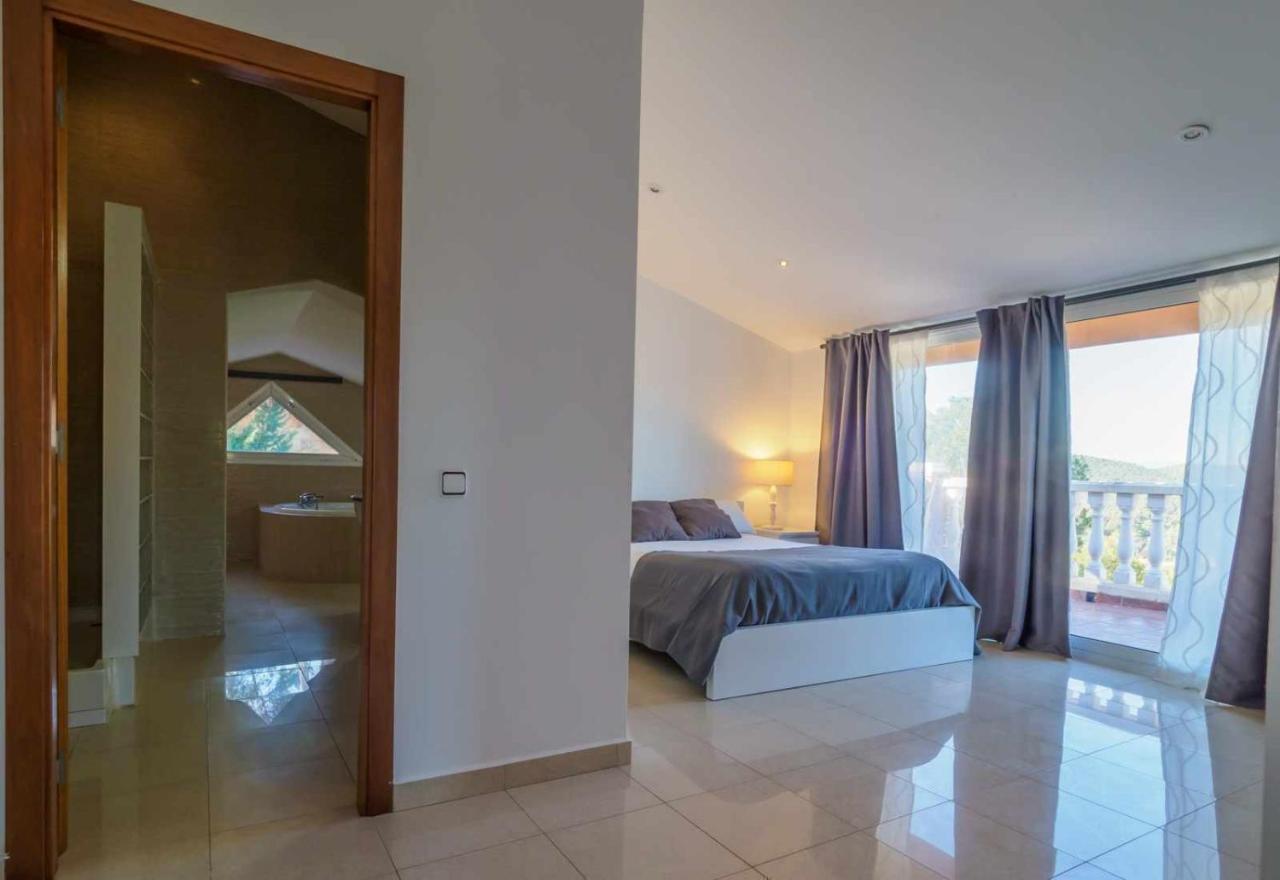 Mas Mestre Con Una Capacidad De 6 A 8 Huespedes Cerca De Sitges Оливелья Экстерьер фото